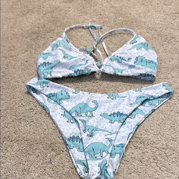 Zaful Dinosaur Print Bikini Large Beach Swim - Picture 1 of 5